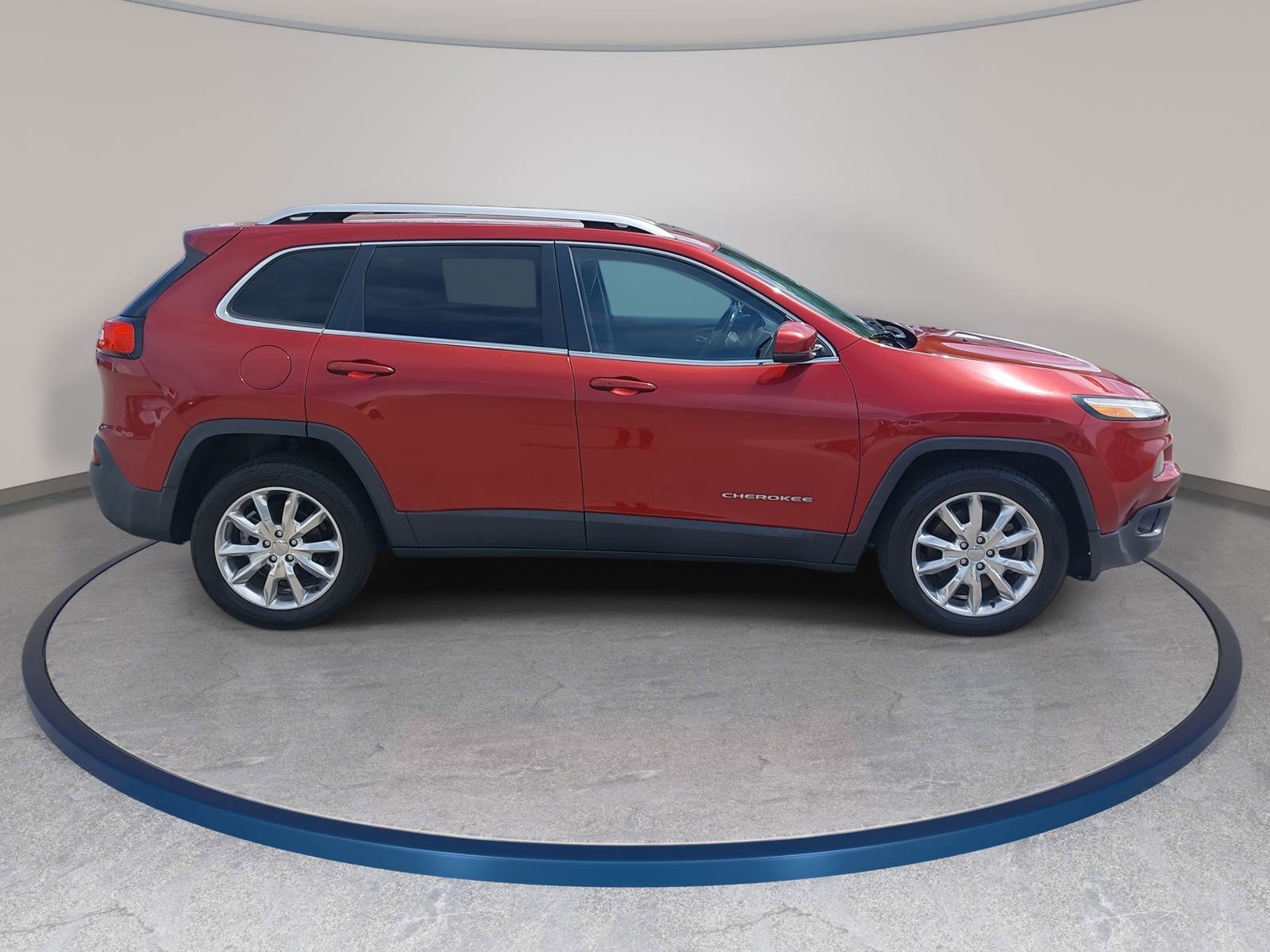 Used 2016 Jeep Cherokee Limited FWD image 4