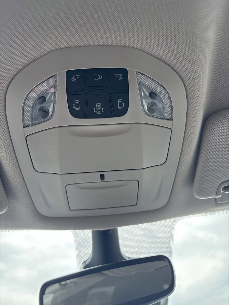 Used 2024 Chrysler Pacifica Touring-L w/ Road Tripper Package FWD image 61