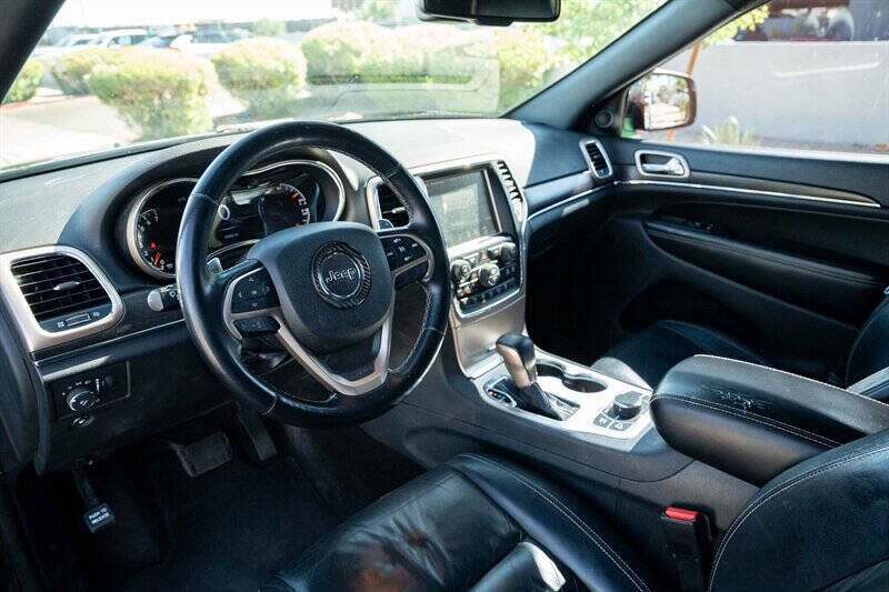 Used 2016 Jeep Grand Cherokee Limited image 10