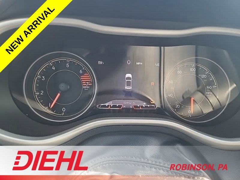 Used 2018 Jeep Cherokee Limited AWD/4WD image 11