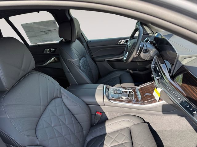 New 2026 BMW X5 xDrive40i w/ Climate Comfort Package AWD/4WD image 15