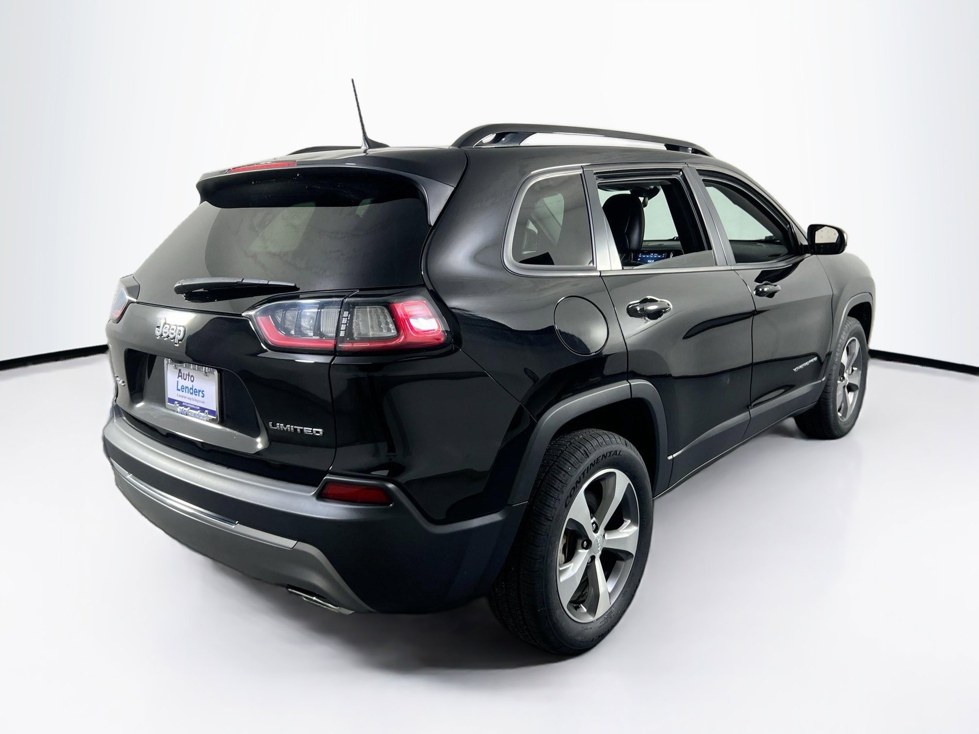 Used 2022 Jeep Cherokee Limited image 5