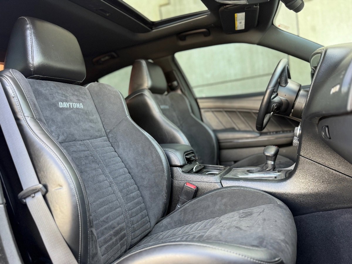Used 2022 Dodge Charger Scat Pack w/ Daytona Edition Group RWD image 13