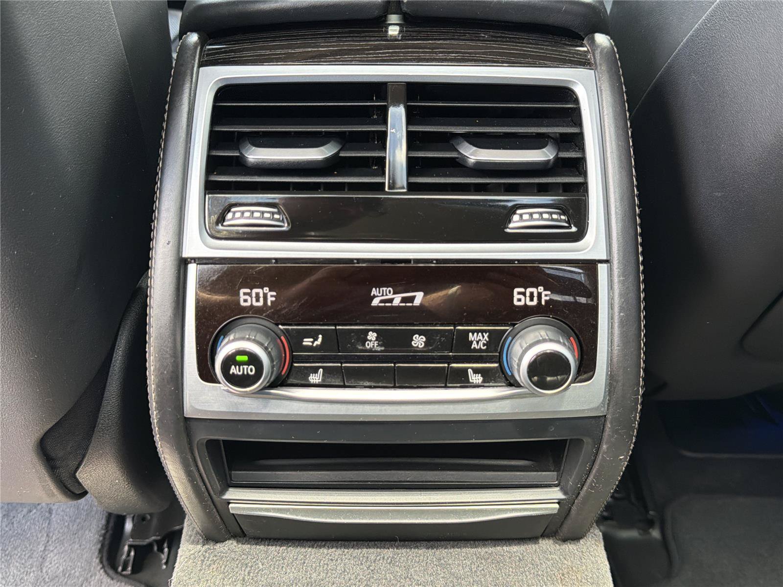 Used 2020 BMW 740i xDrive w/ Premium Package AWD/4WD image 21