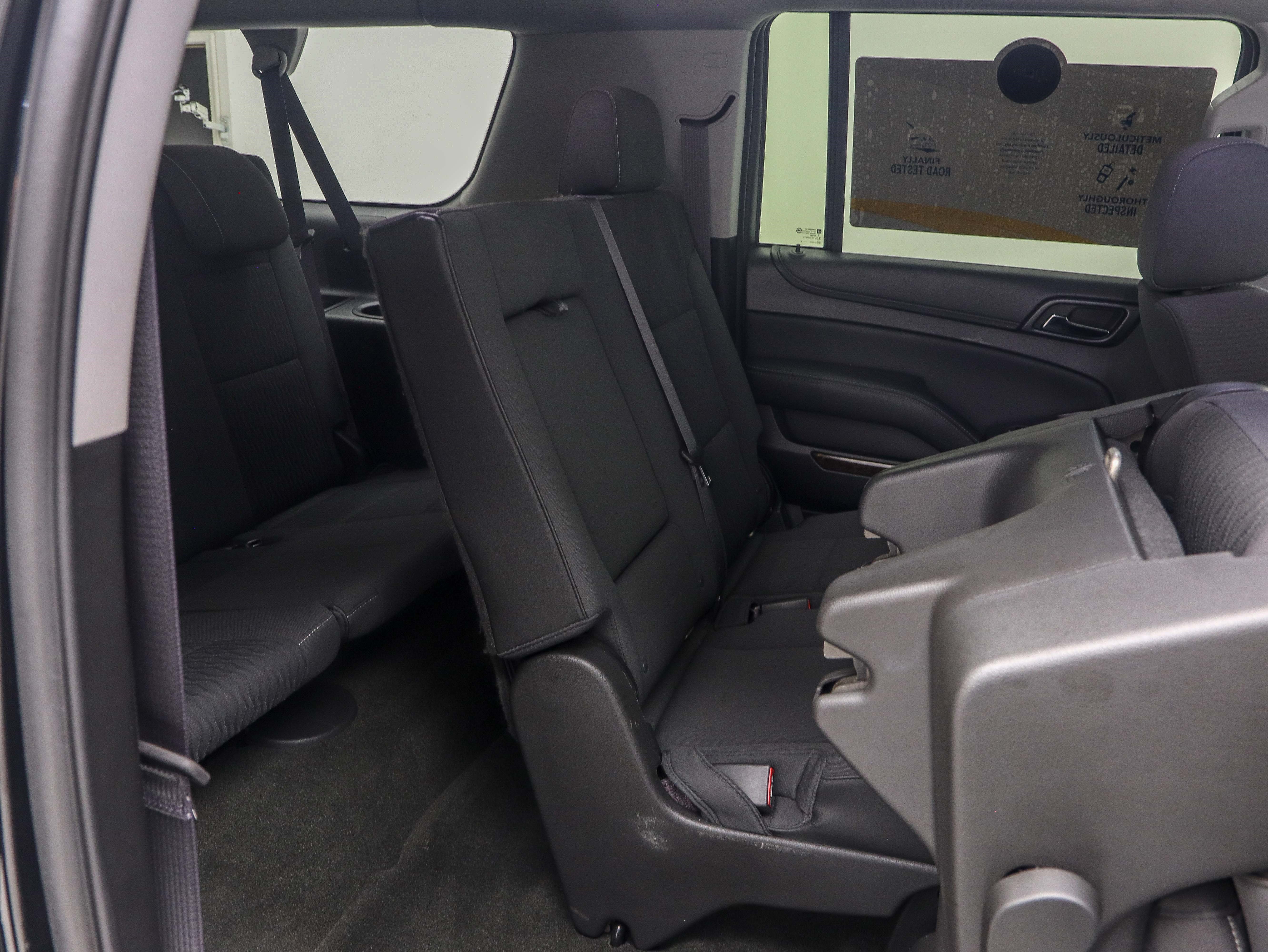 Used 2016 Chevrolet Suburban LS AWD/4WD image 16