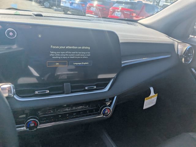 New 2026 Chevrolet Equinox LT w/ Convenience Package II AWD/4WD image 20