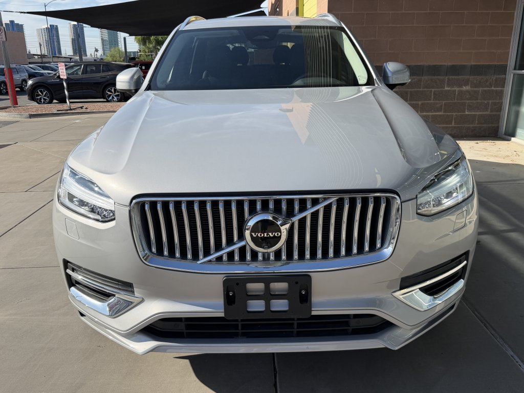 Used 2024 Volvo XC90 T8 Plus w/ Protection Package Premier AWD/4WD image 10