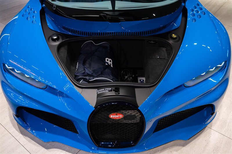 Used 2022 Bugatti Chiron Super Sport AWD/4WD image 70