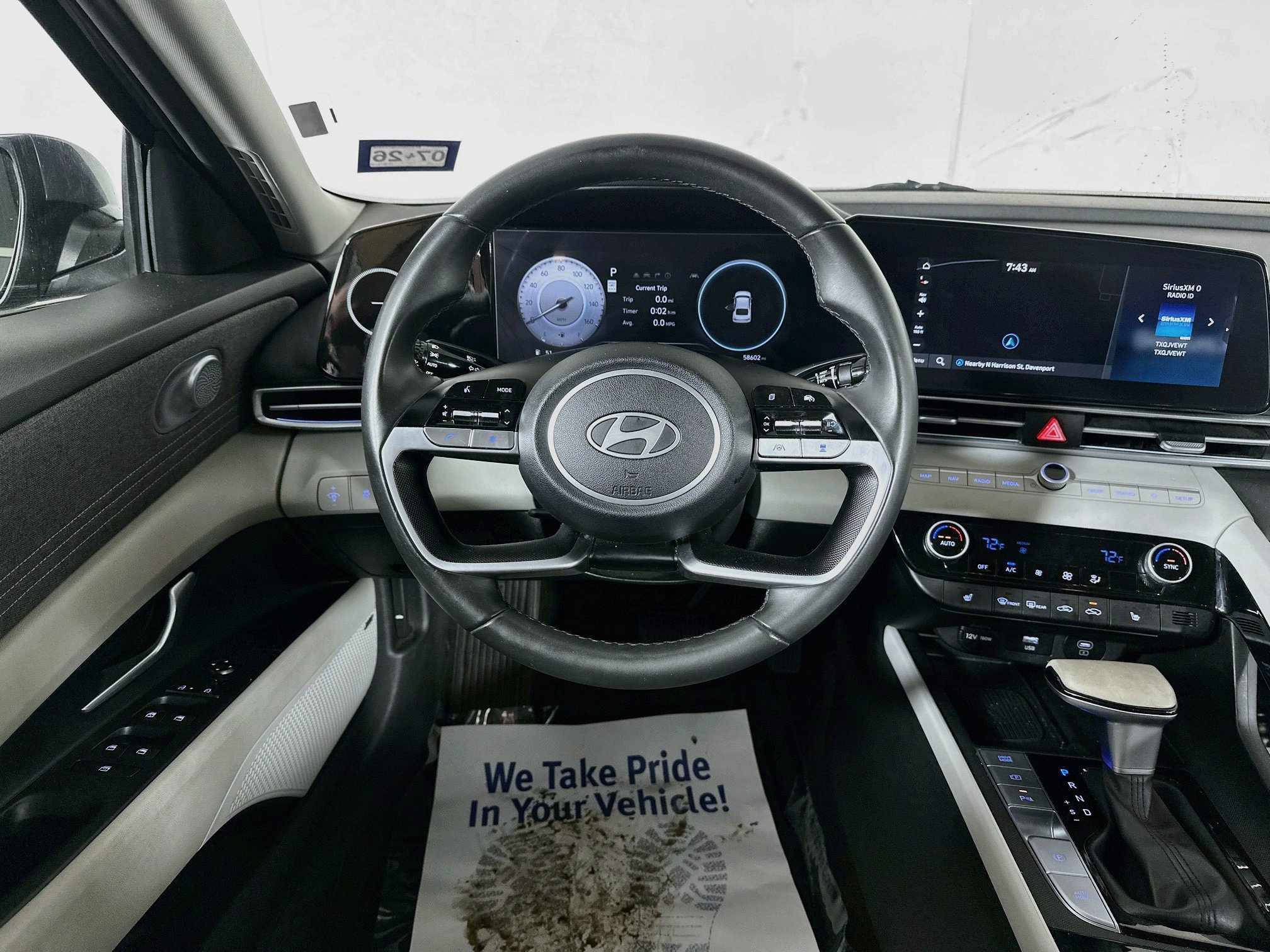 Certified 2024 Hyundai Elantra Limited FWD image 23