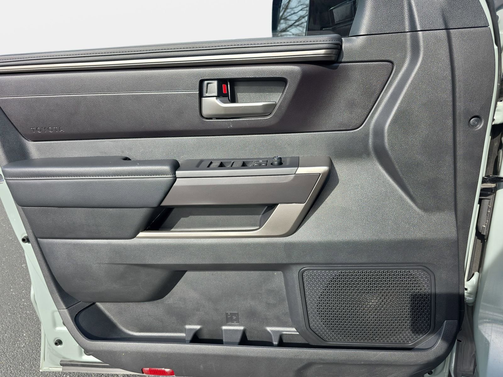 Used 2024 Toyota Tundra SR5 w/ SR5 Convenience Package image 27