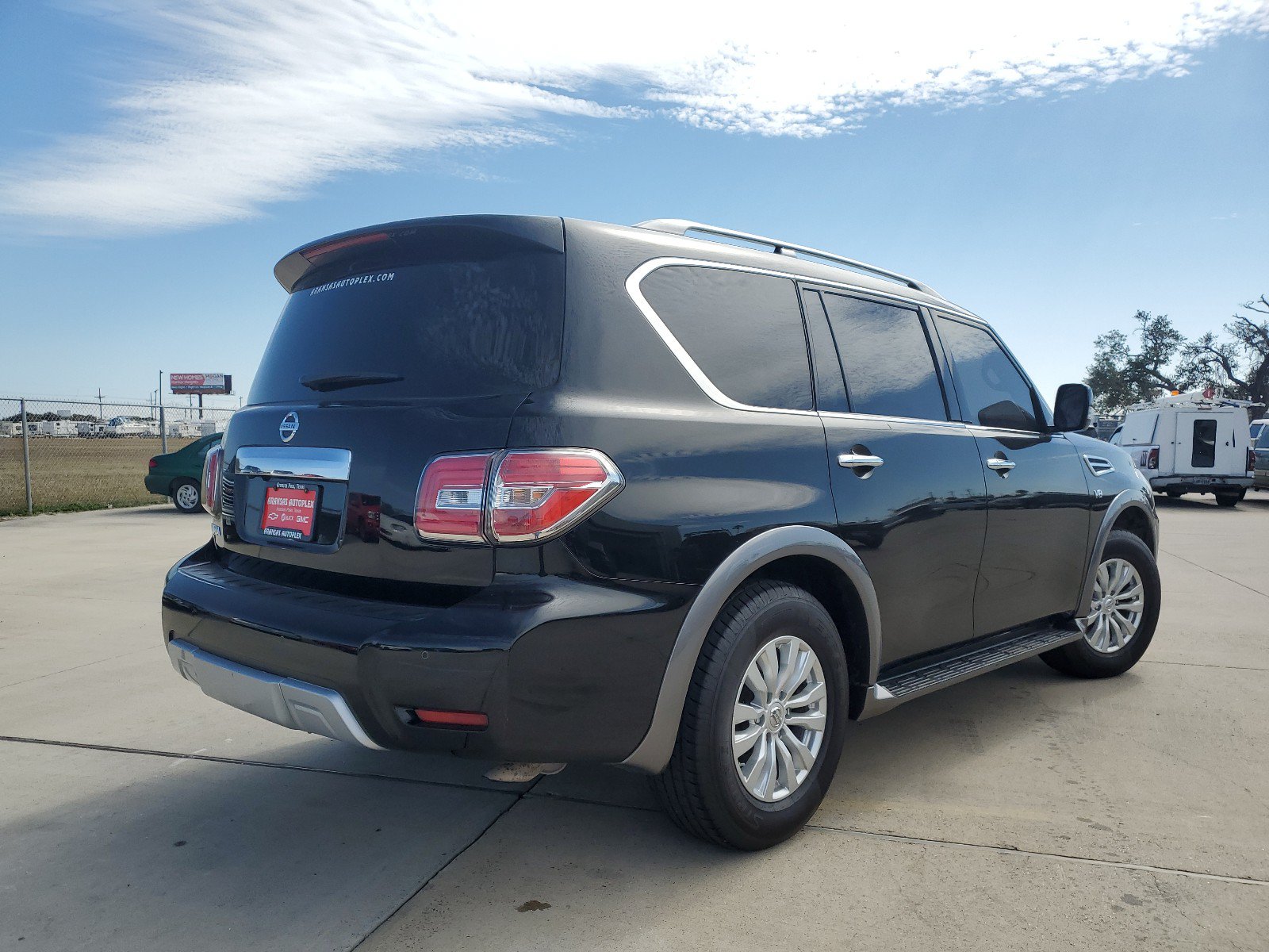 Used 2018 Nissan Armada SV w/ Driver Package RWD image 5