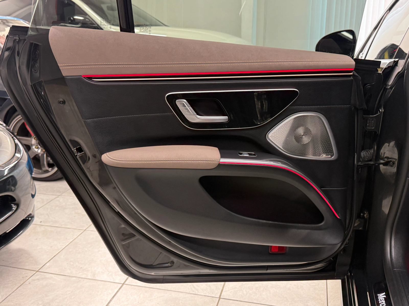 Used 2023 Mercedes-Benz EQS 450+ Sedan image 17