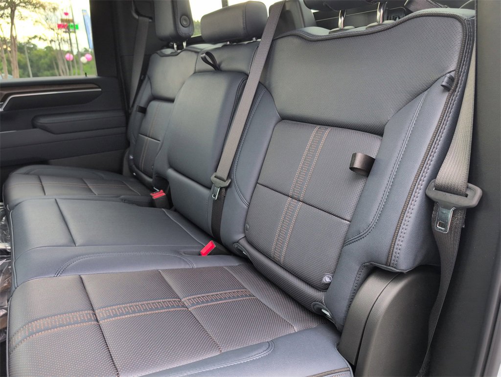 New 2026 Chevrolet Silverado 3500 High Country w/ High Country Premium Package image 26