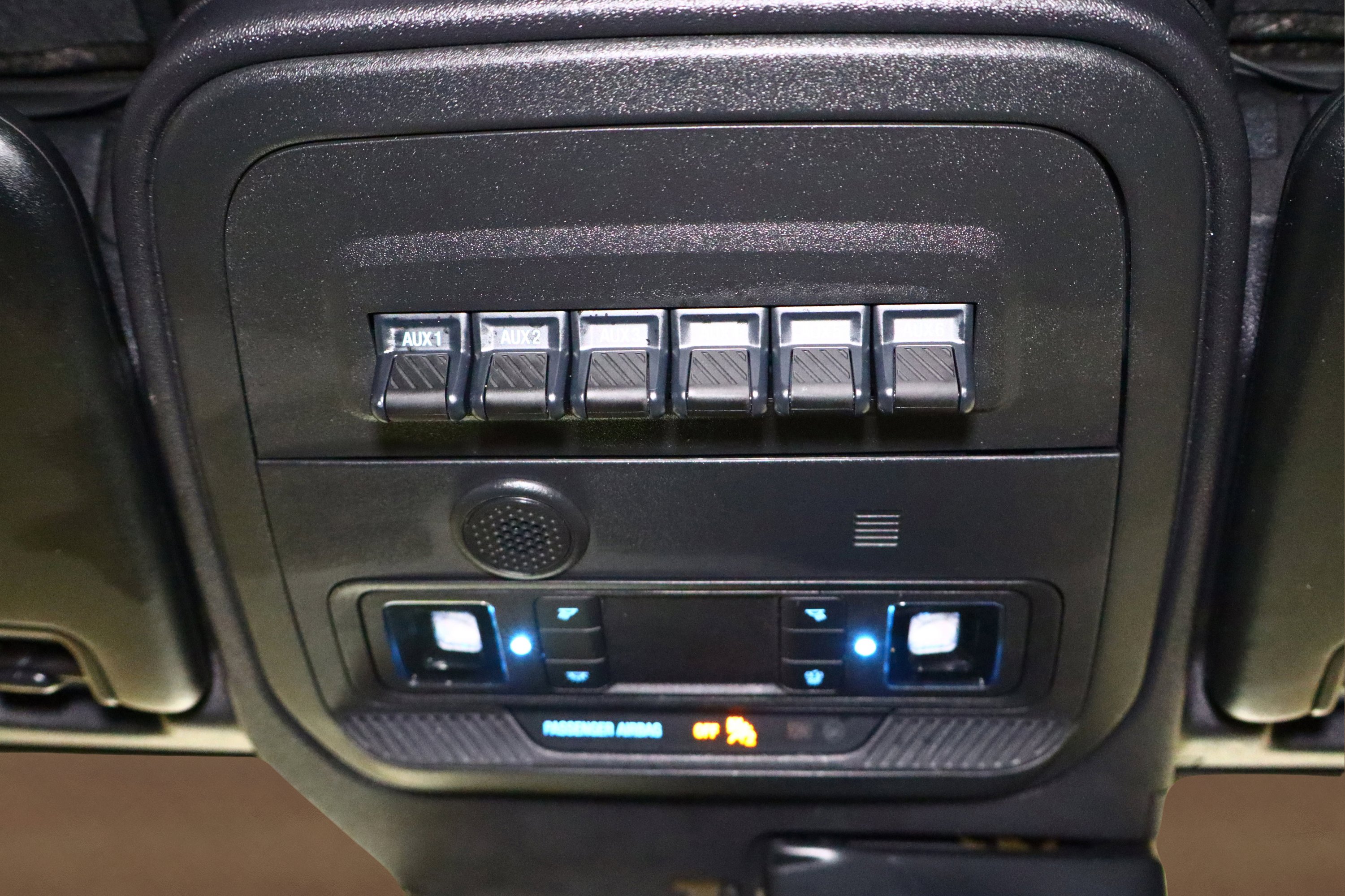 Used 2023 Ford Bronco Everglades image 39