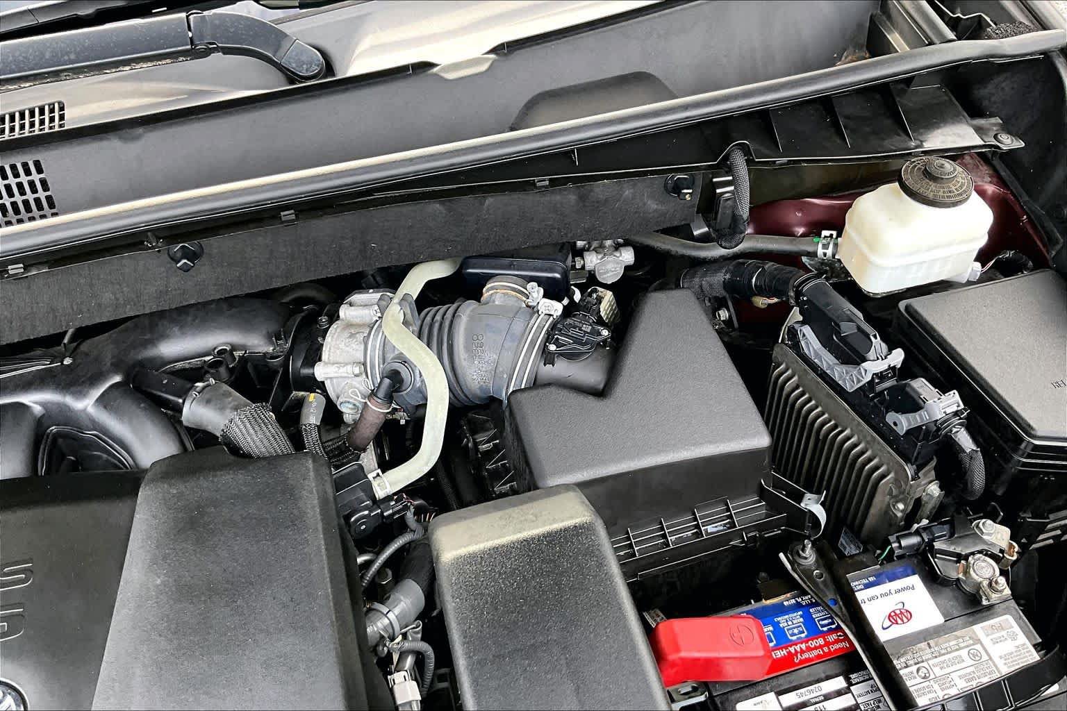 Used 2019 Toyota Highlander Plus AWD/4WD image 28