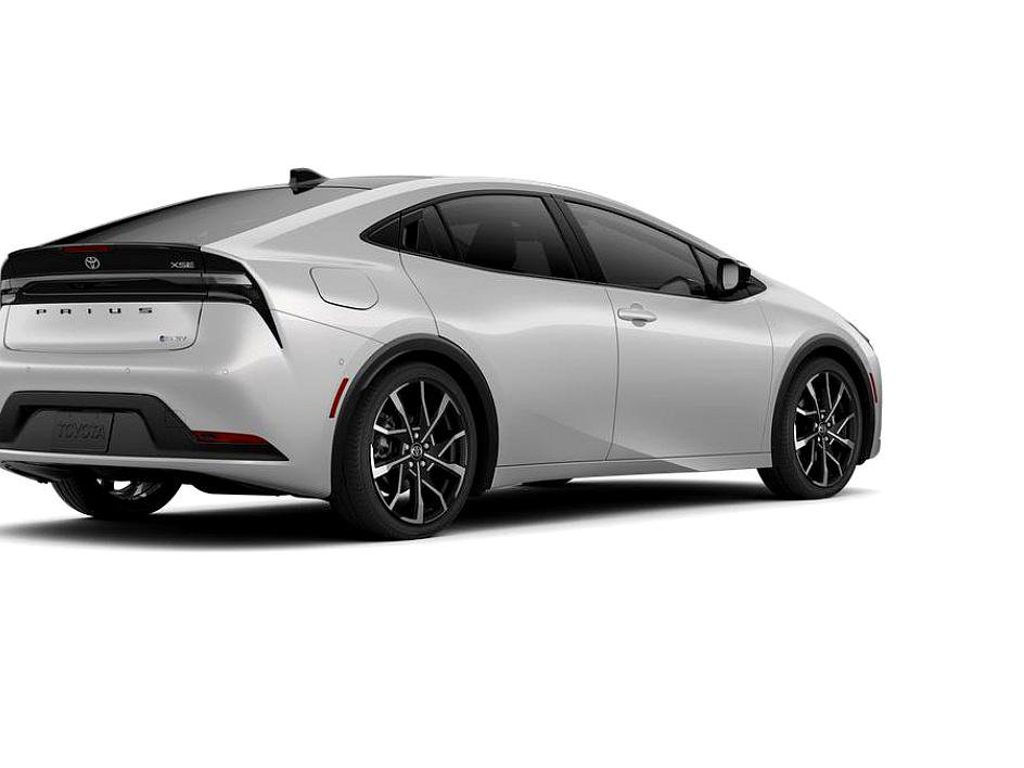 New 2026 Toyota Prius Plug-In Hybrid FWD image 42