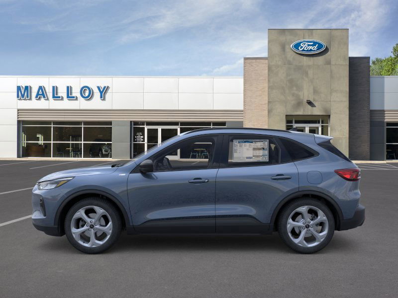 Used 2026 Ford Escape ST-Line w/ Cold Weather Package image 3