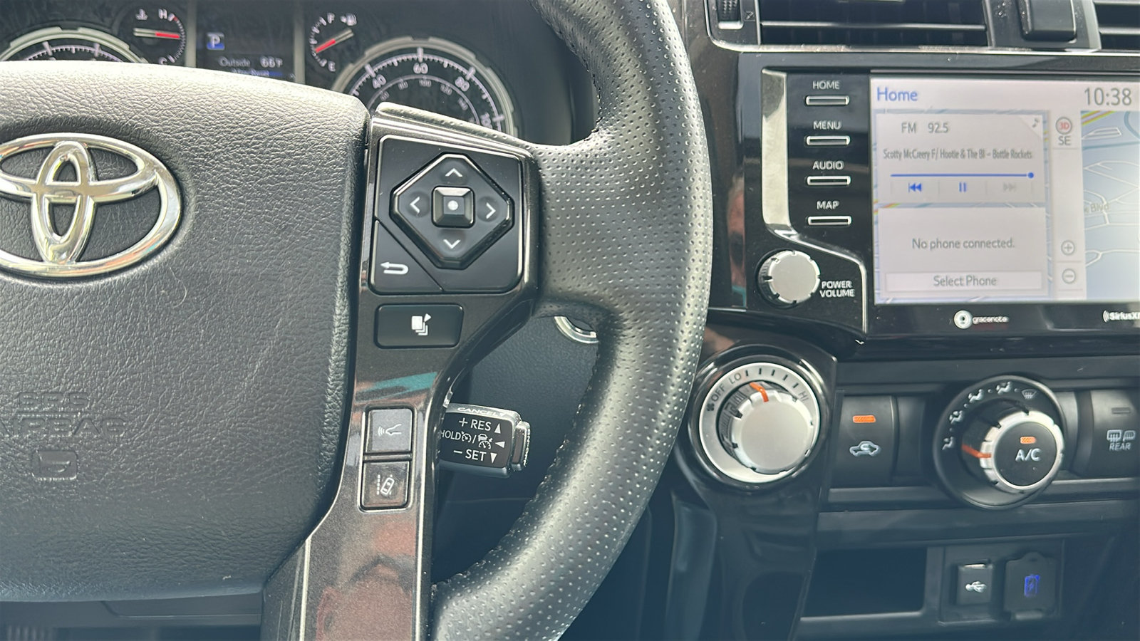 Used 2024 Toyota 4Runner TRD Off-Road Premium w/ Off Road Premium Plus Package AWD/4WD image 18