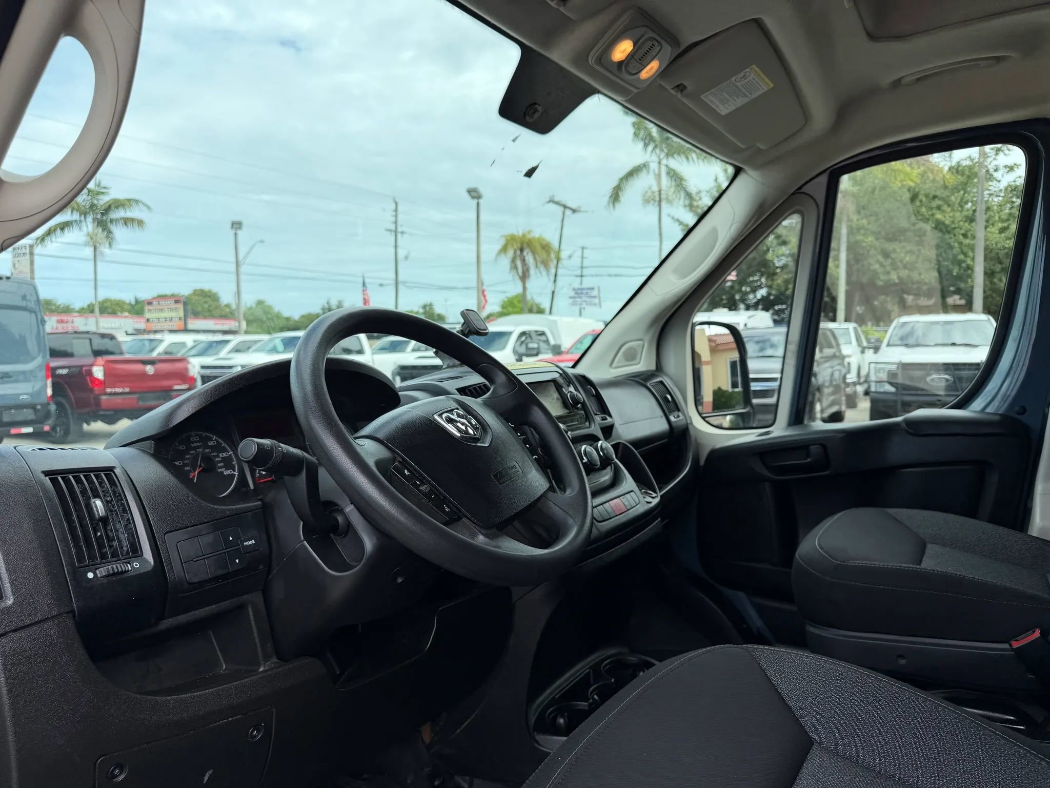 Used 2021 RAM ProMaster 3500 FWD image 12