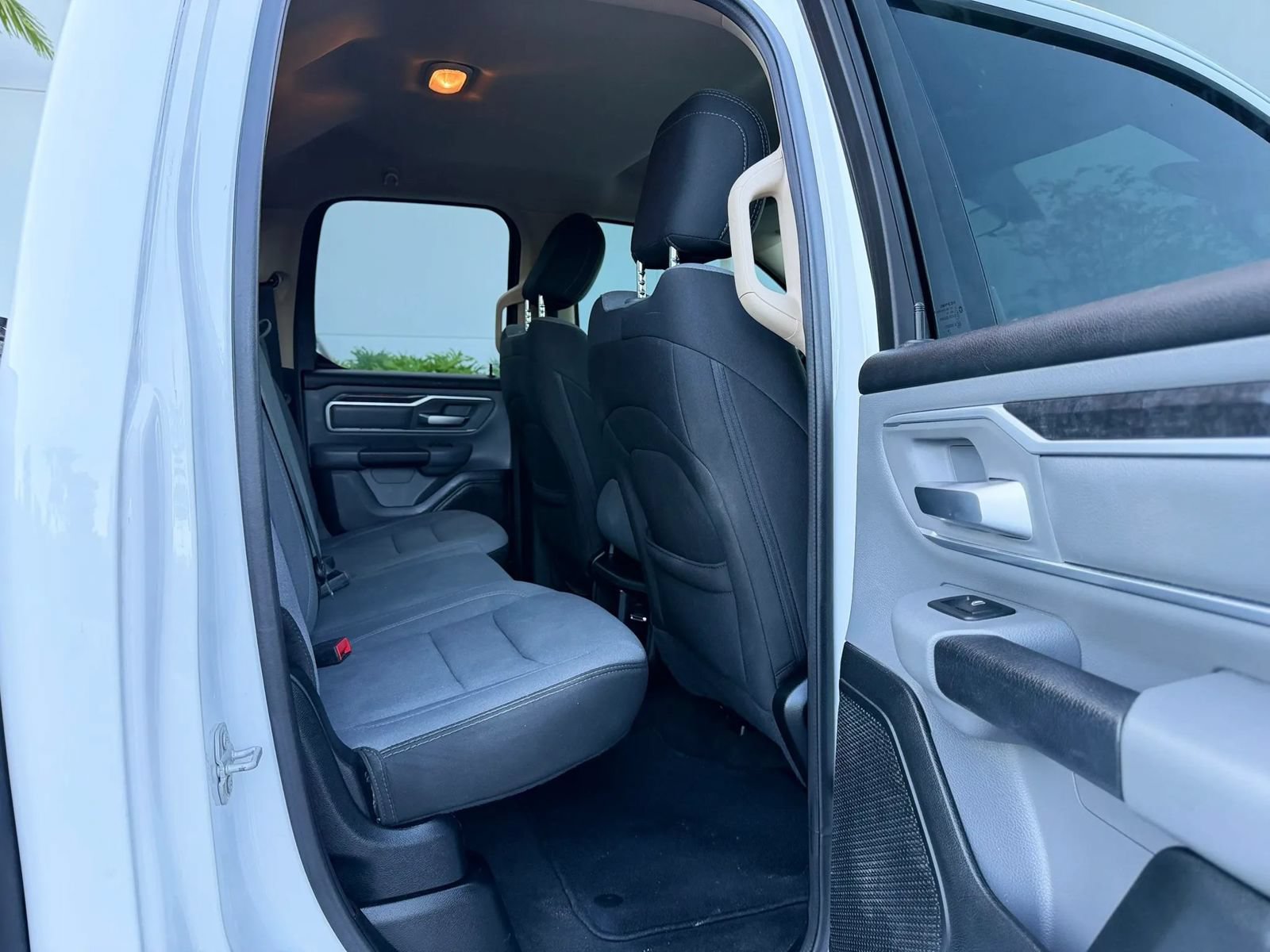 Used 2020 RAM 1500 Big Horn RWD image 51