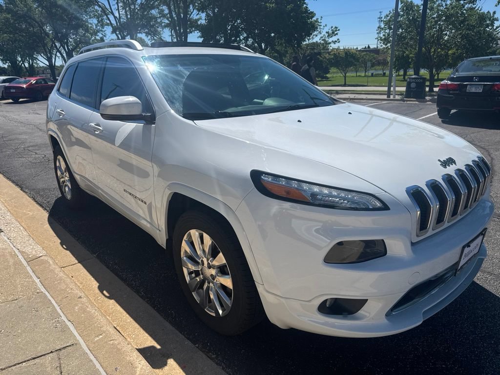 Used 2018 Jeep Cherokee Overland AWD/4WD image 8