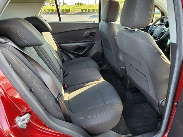 Certified 2022 Chevrolet Trax LS image 17