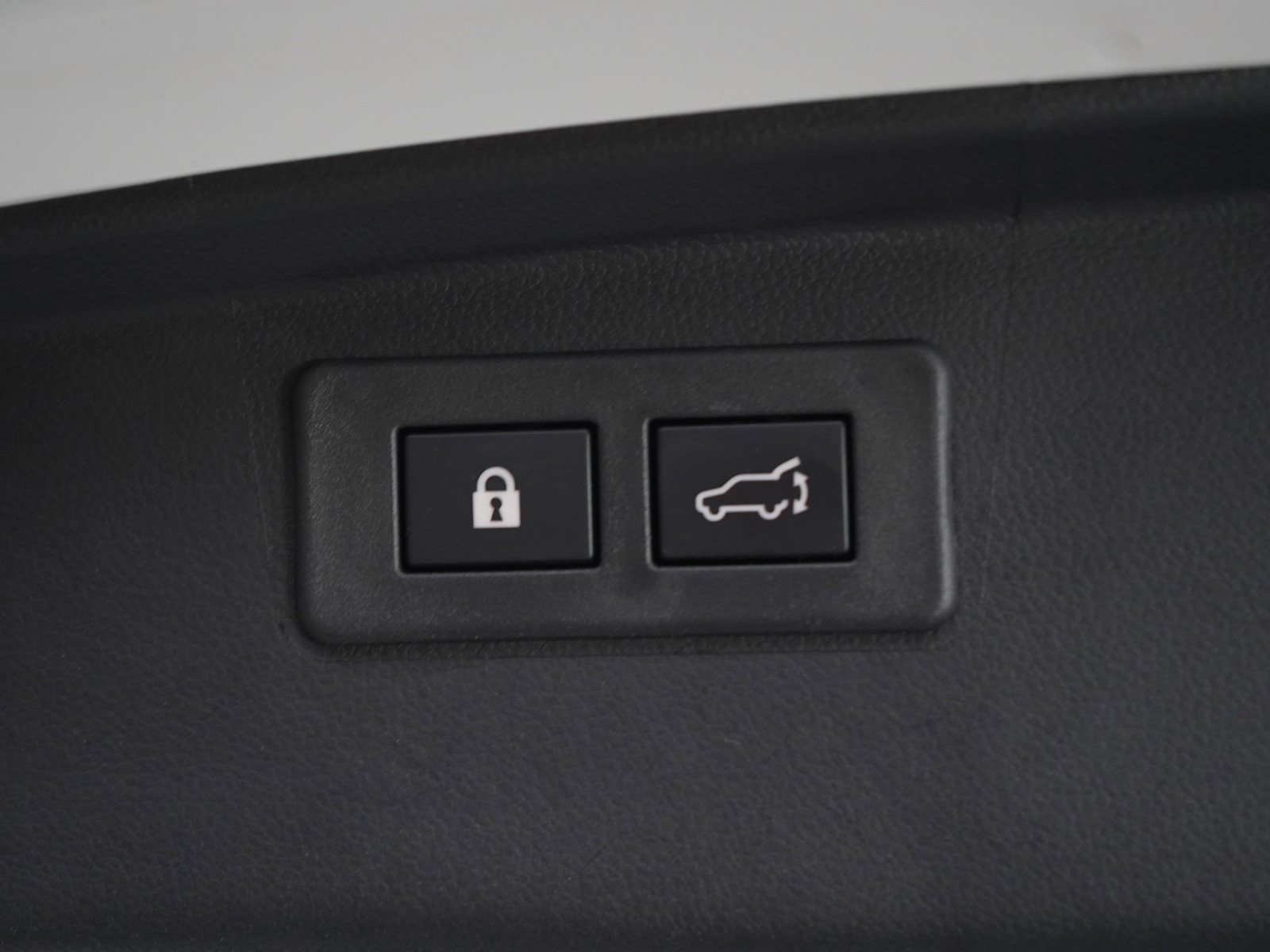 Used 2025 Subaru Outback Onyx Edition image 17