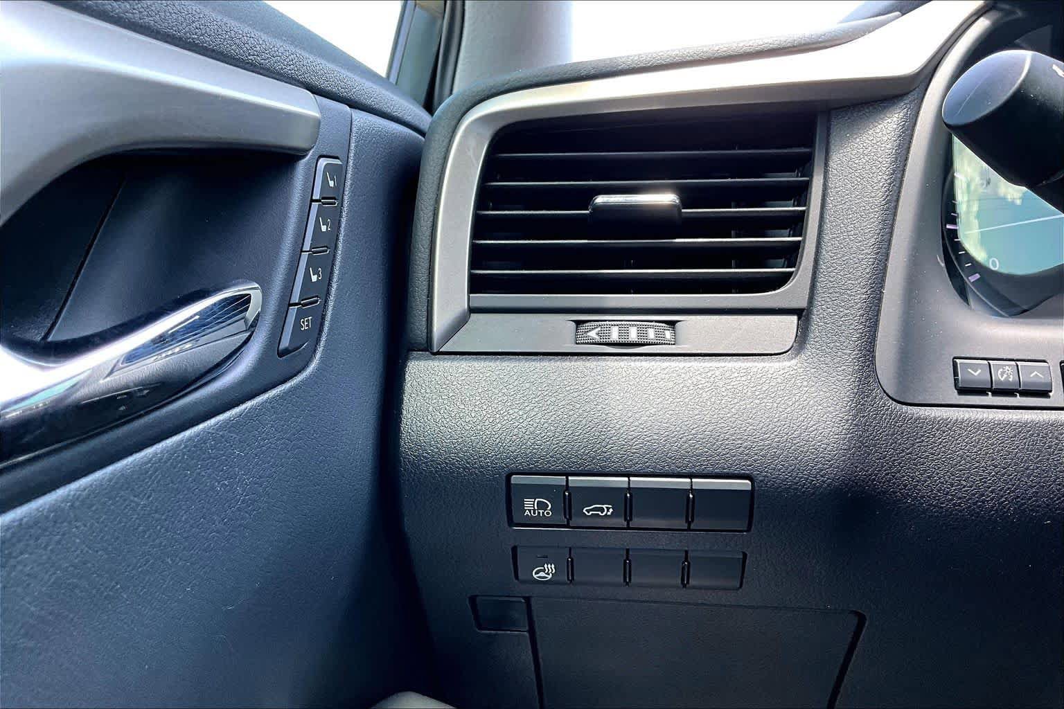 Used 2018 Lexus RX 350 FWD w/ Premium Package image 36