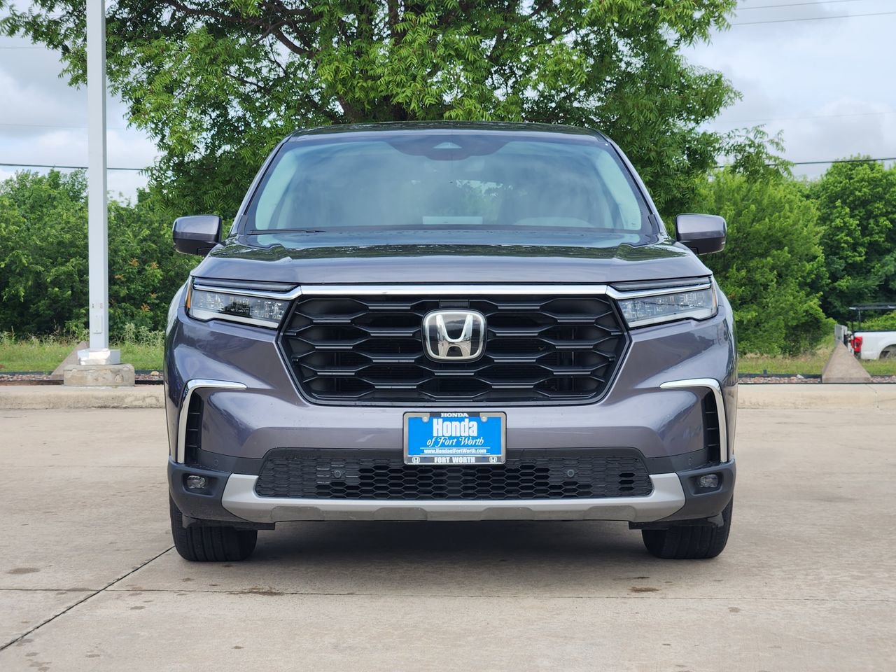 Used 2024 Honda Pilot EX-L image 2
