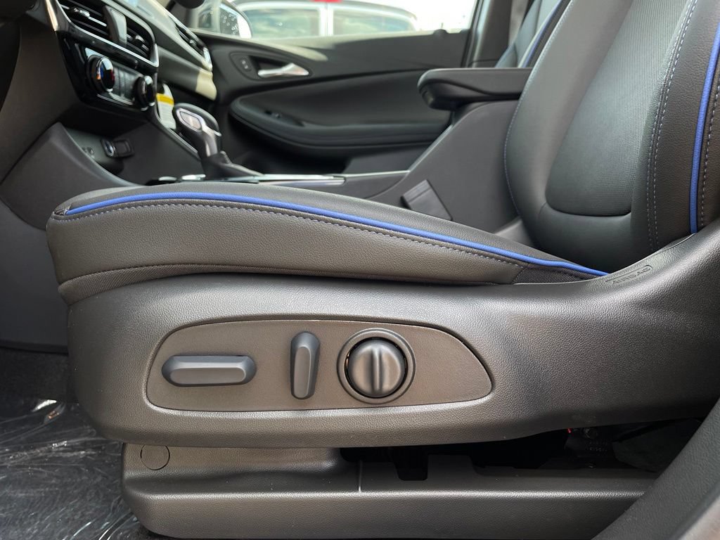 New 2026 Buick Encore GX Sport Touring w/ Advanced Technology Package FWD image 11