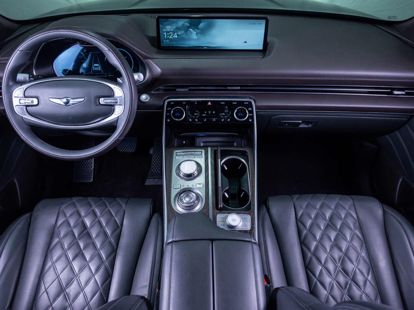 Used 2023 Genesis GV80 3.5T w/ Prestige Matte Package image 16