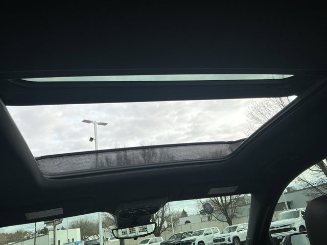 New 2026 Chevrolet Traverse RS image 16