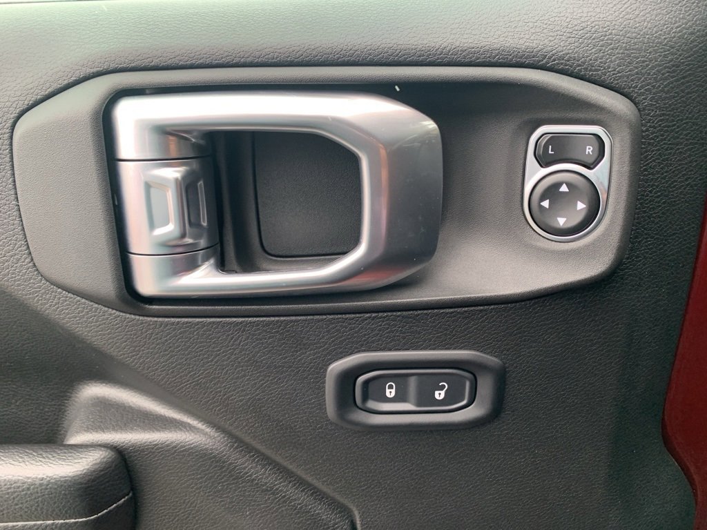 Used 2022 Jeep Wrangler Unlimited Sport image 20