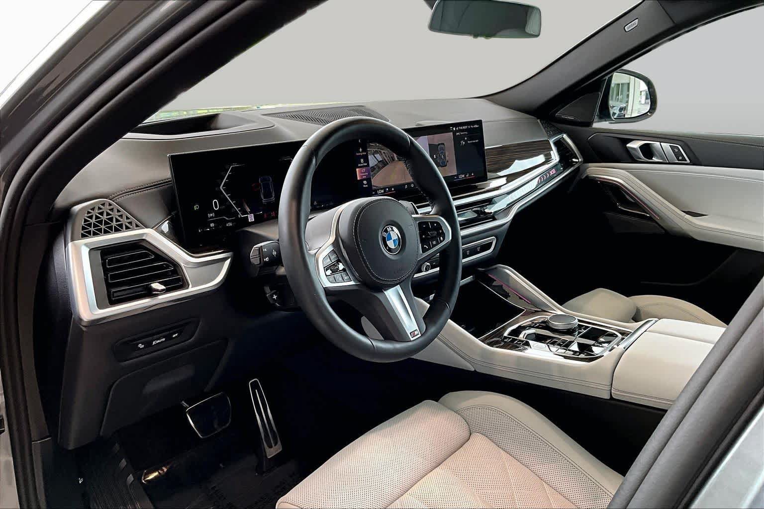 Used 2026 BMW X6 xDrive40i AWD/4WD image 19