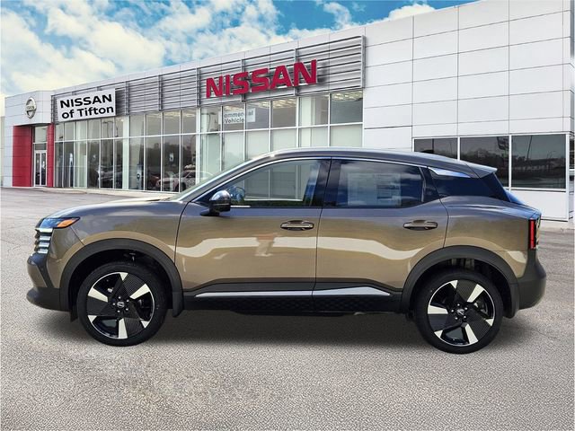 New 2026 Nissan Kicks SR image 4