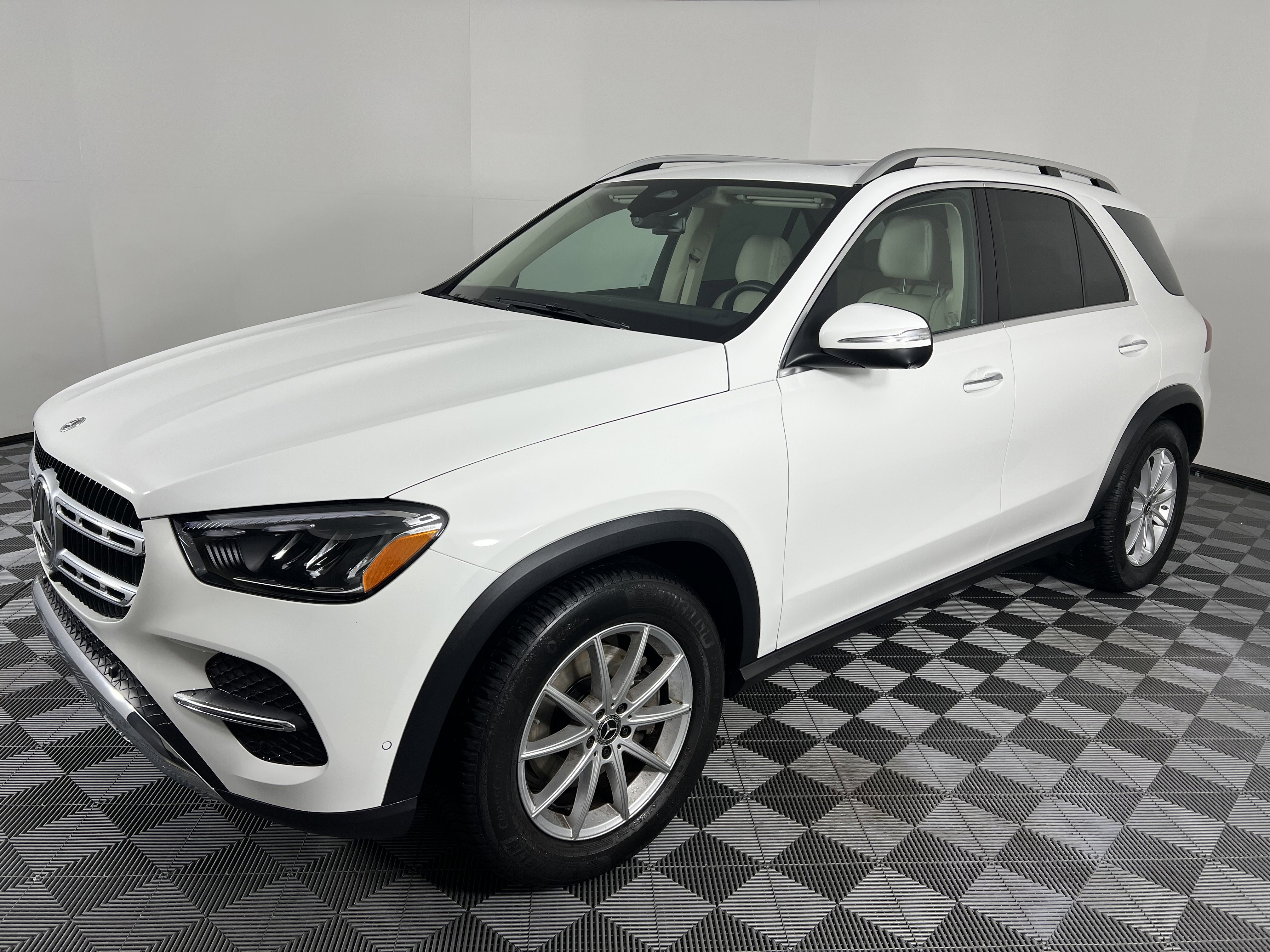 New 2026 Mercedes-Benz GLE 350 4MATIC image 7