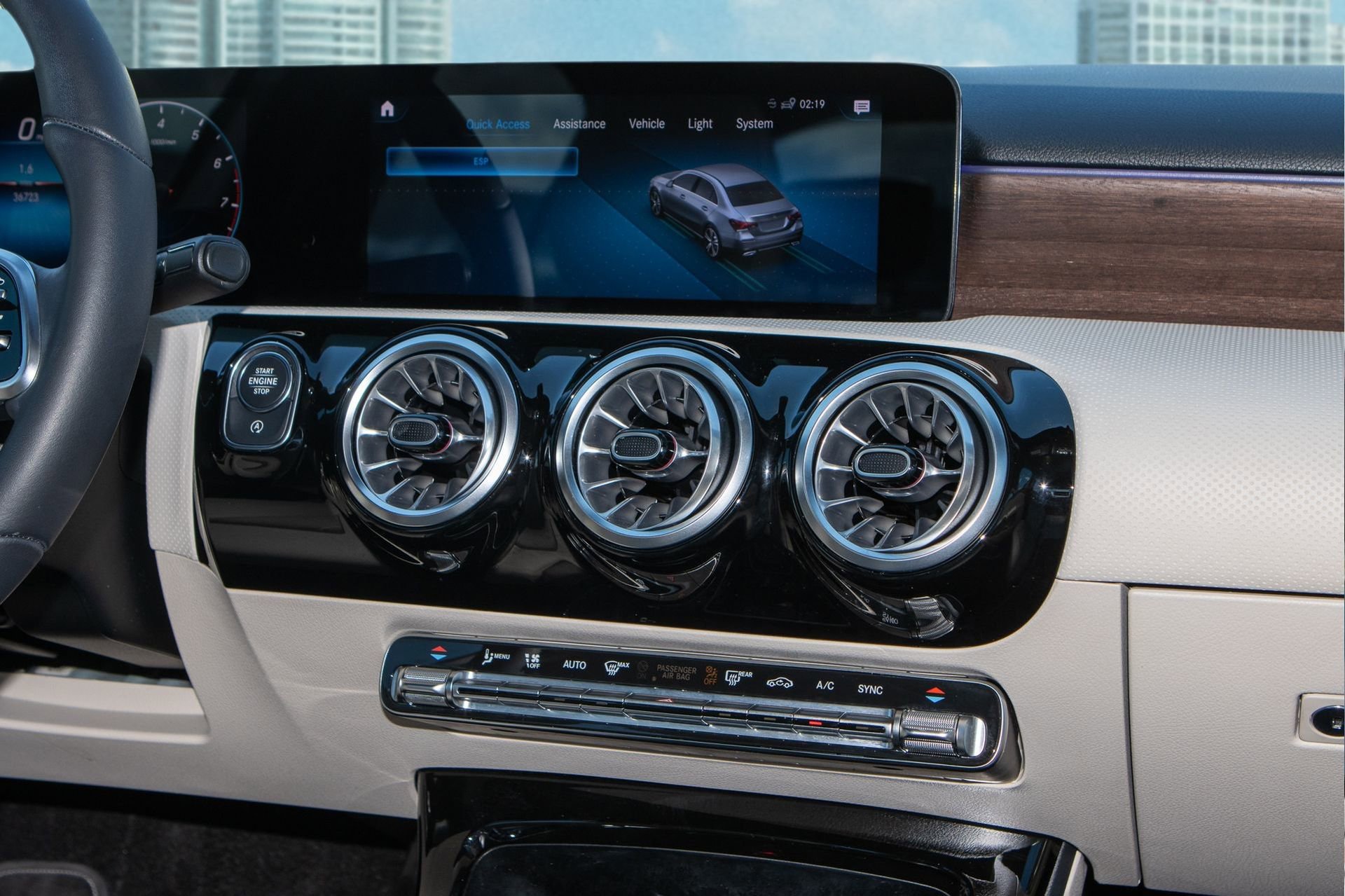 Used 2022 Mercedes-Benz A 220 image 21