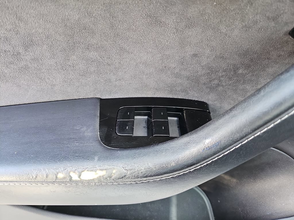 Used 2018 Tesla Model 3 Long Range RWD image 27