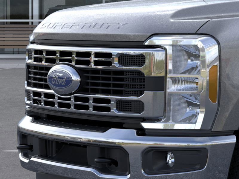 New 2026 Ford F250 XLT w/ FX4 Off-Road Package image 17