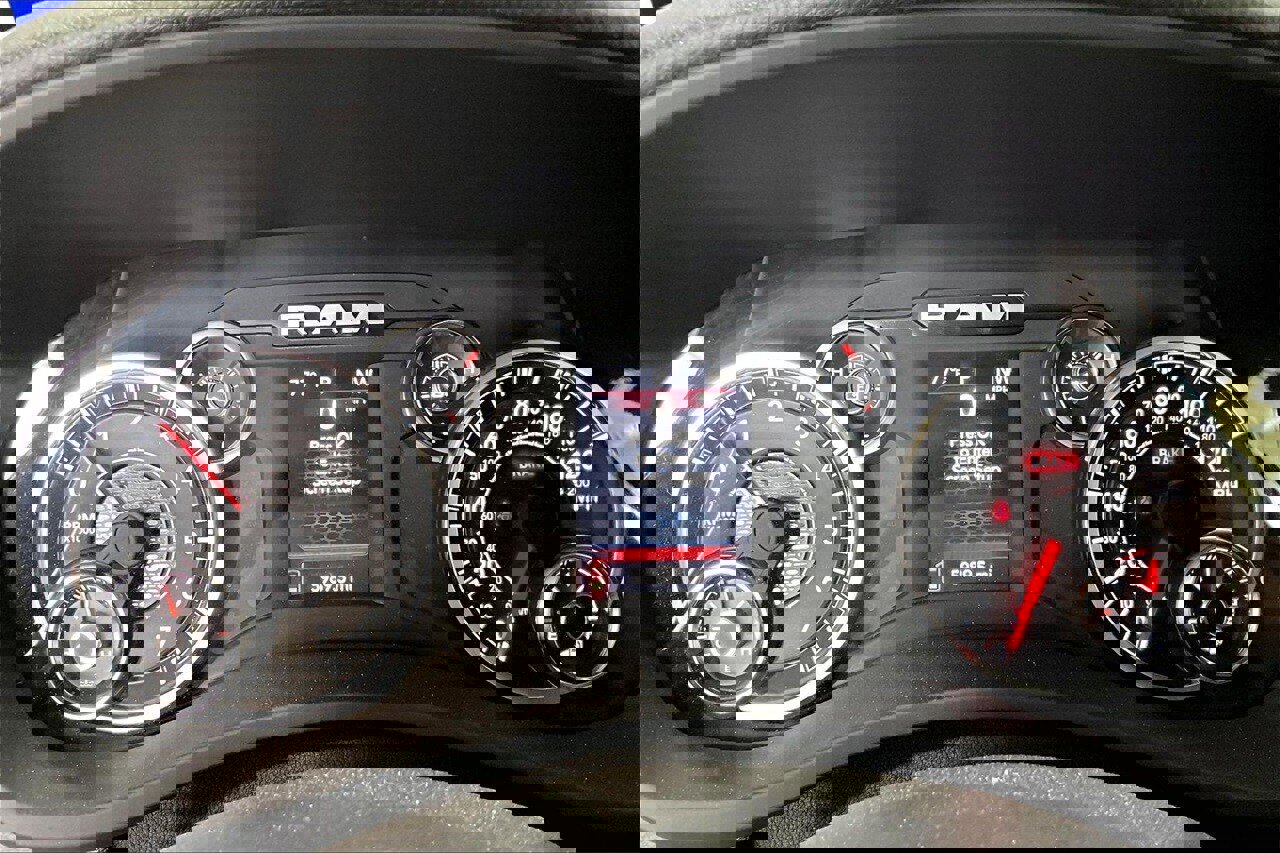 Used 2024 RAM 2500 Big Horn w/ Night Edition image 18