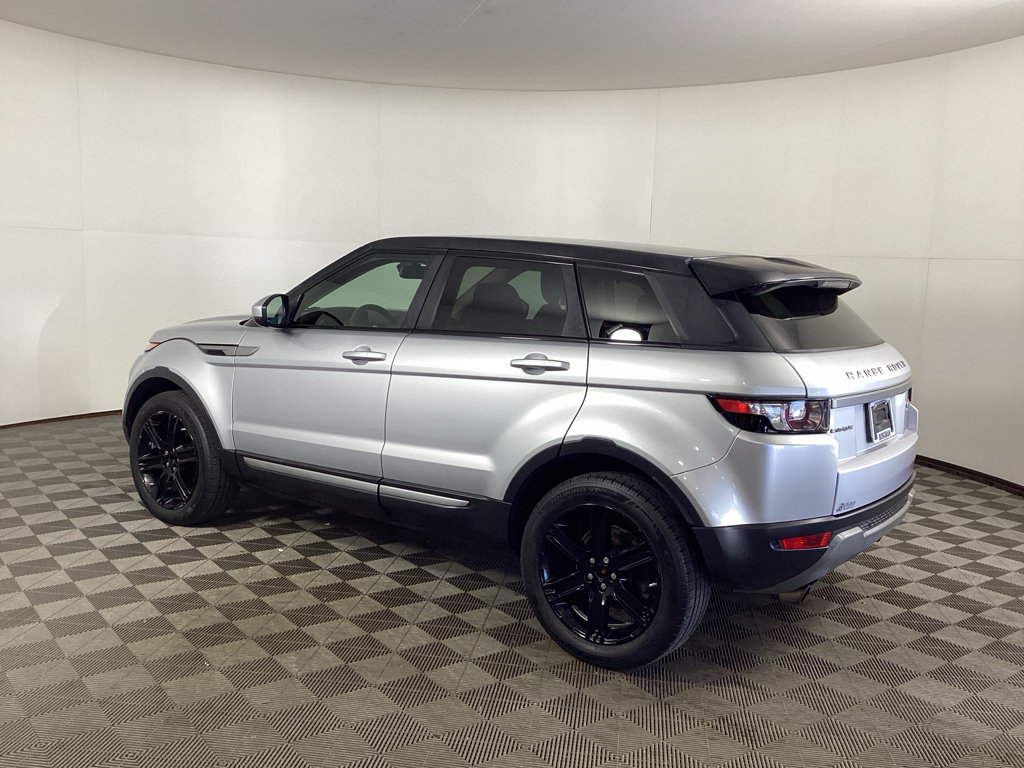 Used 2015 Land Rover Range Rover Evoque Pure Plus AWD/4WD image 4