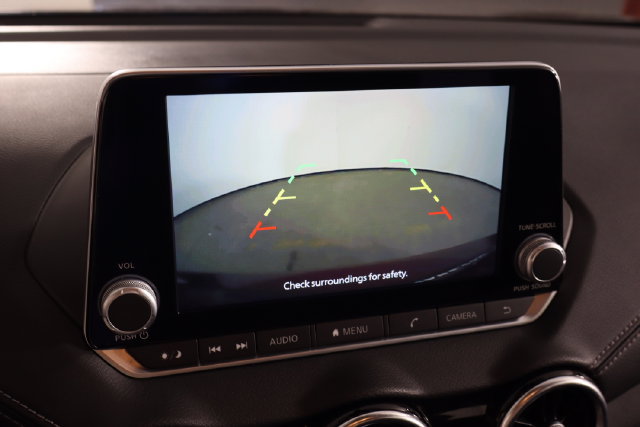 Used 2025 Nissan Sentra SV FWD image 32