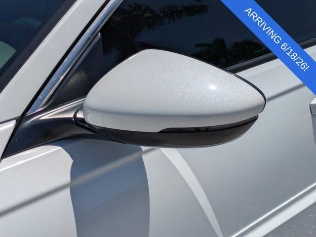 Used 2023 Honda Accord Touring image 12