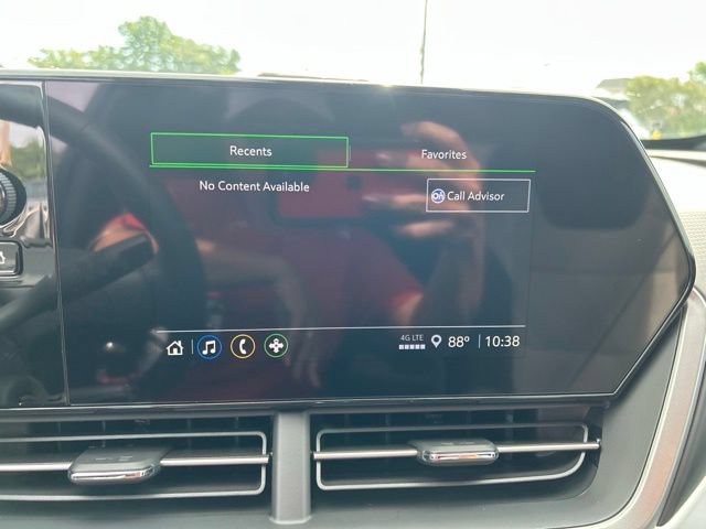 New 2026 Chevrolet Trax RS w/ Sunroof Package FWD image 20