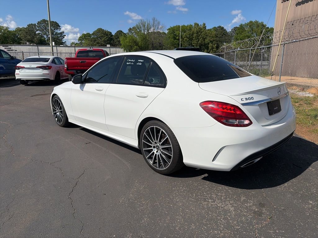 Used 2018 Mercedes-Benz C 300 Sedan image 5