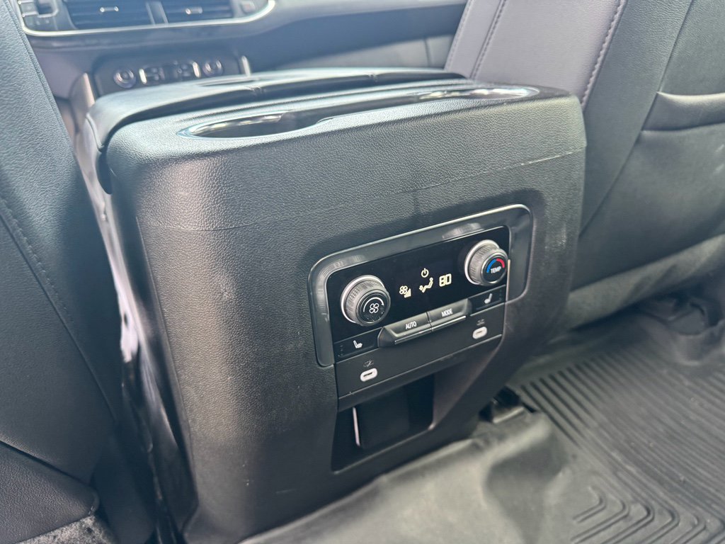 Used 2023 Chevrolet Tahoe LT w/ LT Signature Package image 17