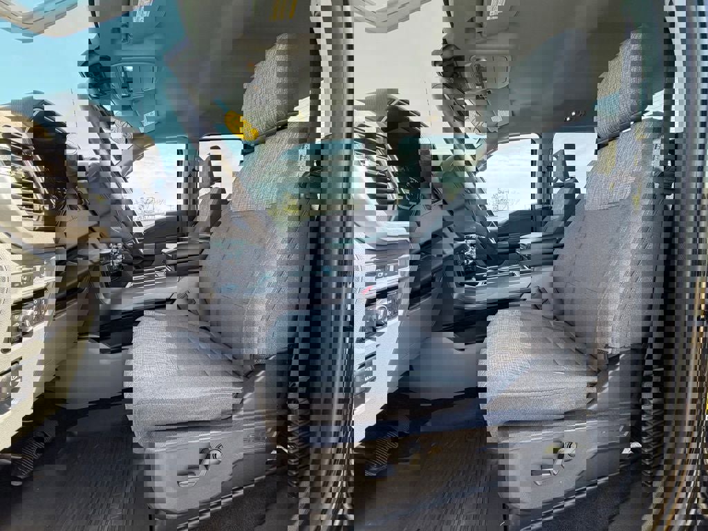 Certified 2023 Ford F150 XLT w/ Equipment Group 302A High image 21