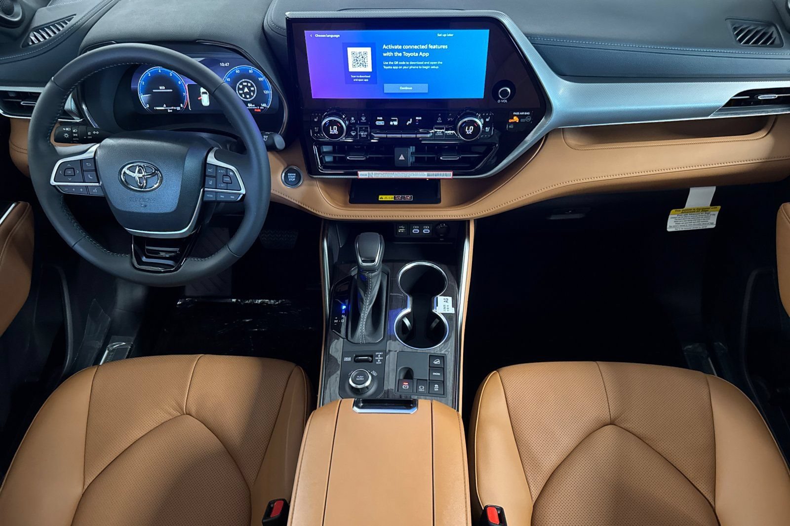New 2026 Toyota Highlander Platinum AWD/4WD image 16