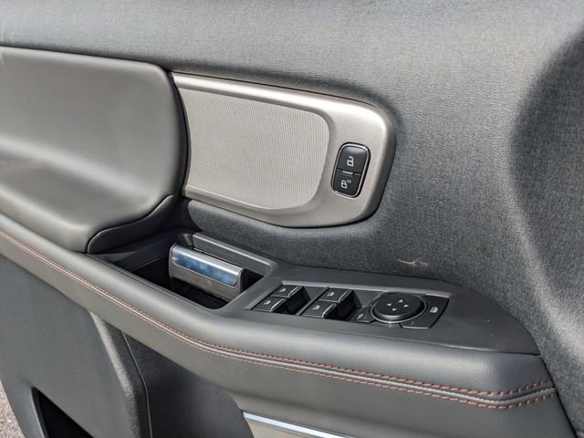 New 2025 Ford Expedition Active image 21