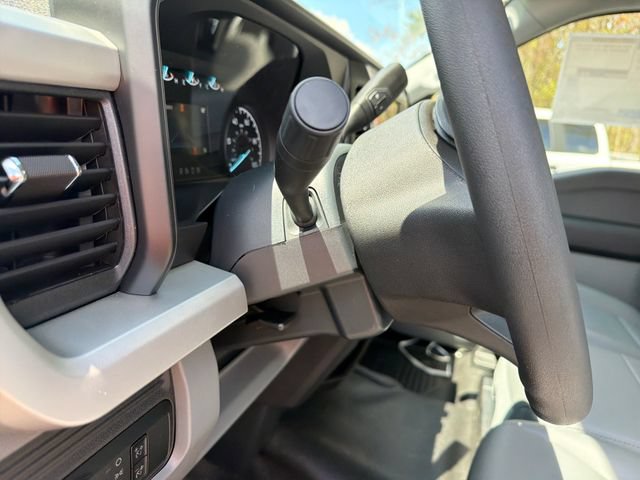 New 2026 Ford F550 4x4 Regular Cab Super Duty image 29